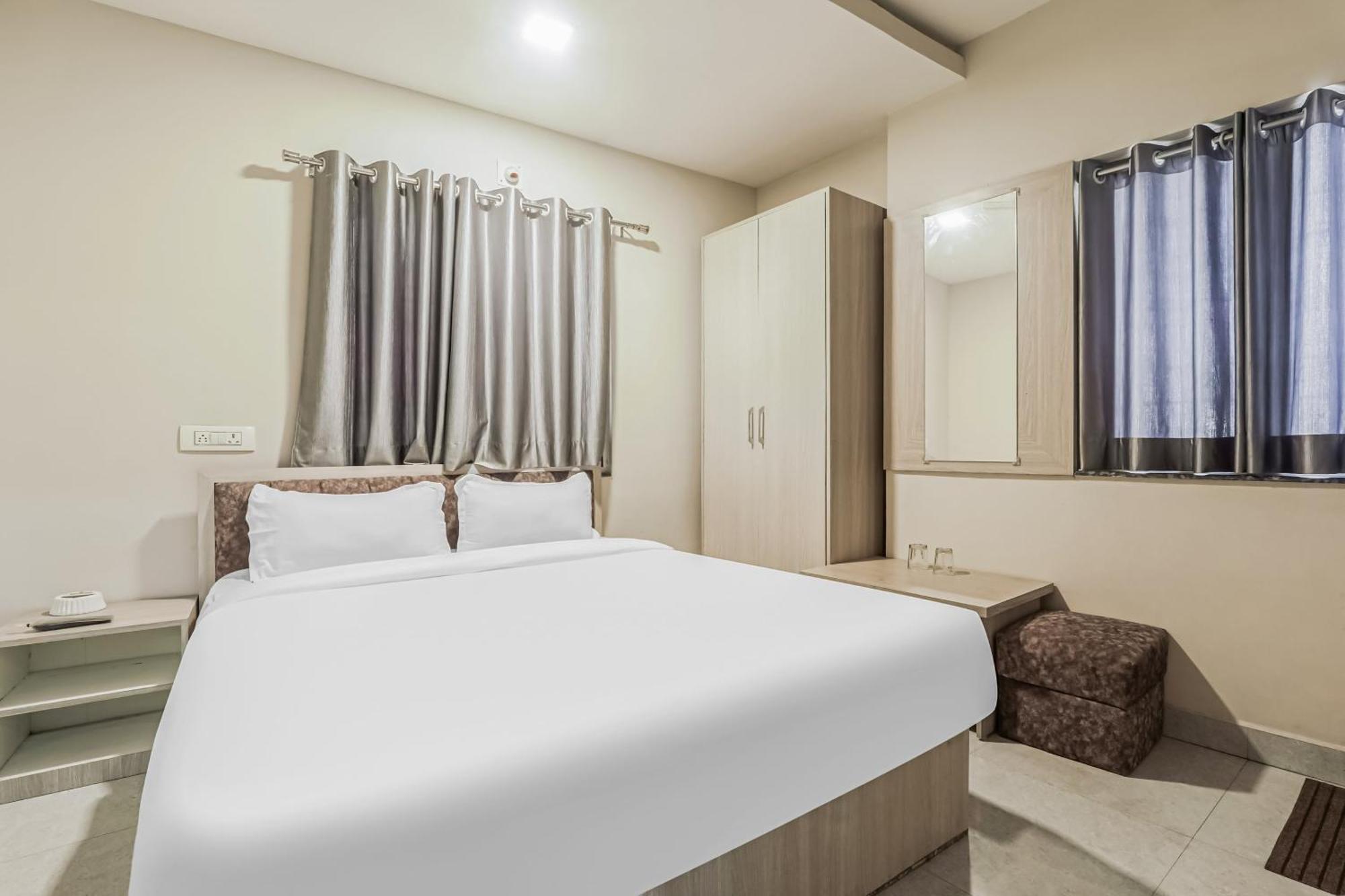 OYO 82955 Oxy Hotel Rameshwar Ranchi Exterior foto